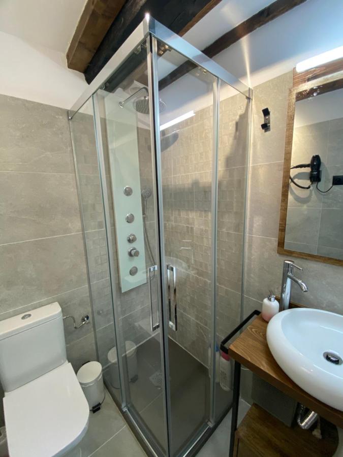 Apartamentos Rurales Calleabajo - 3 Estrellas Hervás Eksteriør billede